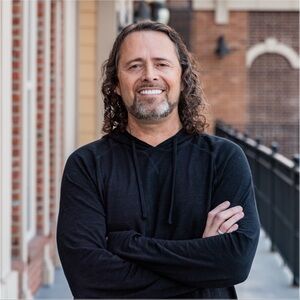 Meet your Posher, Gregory